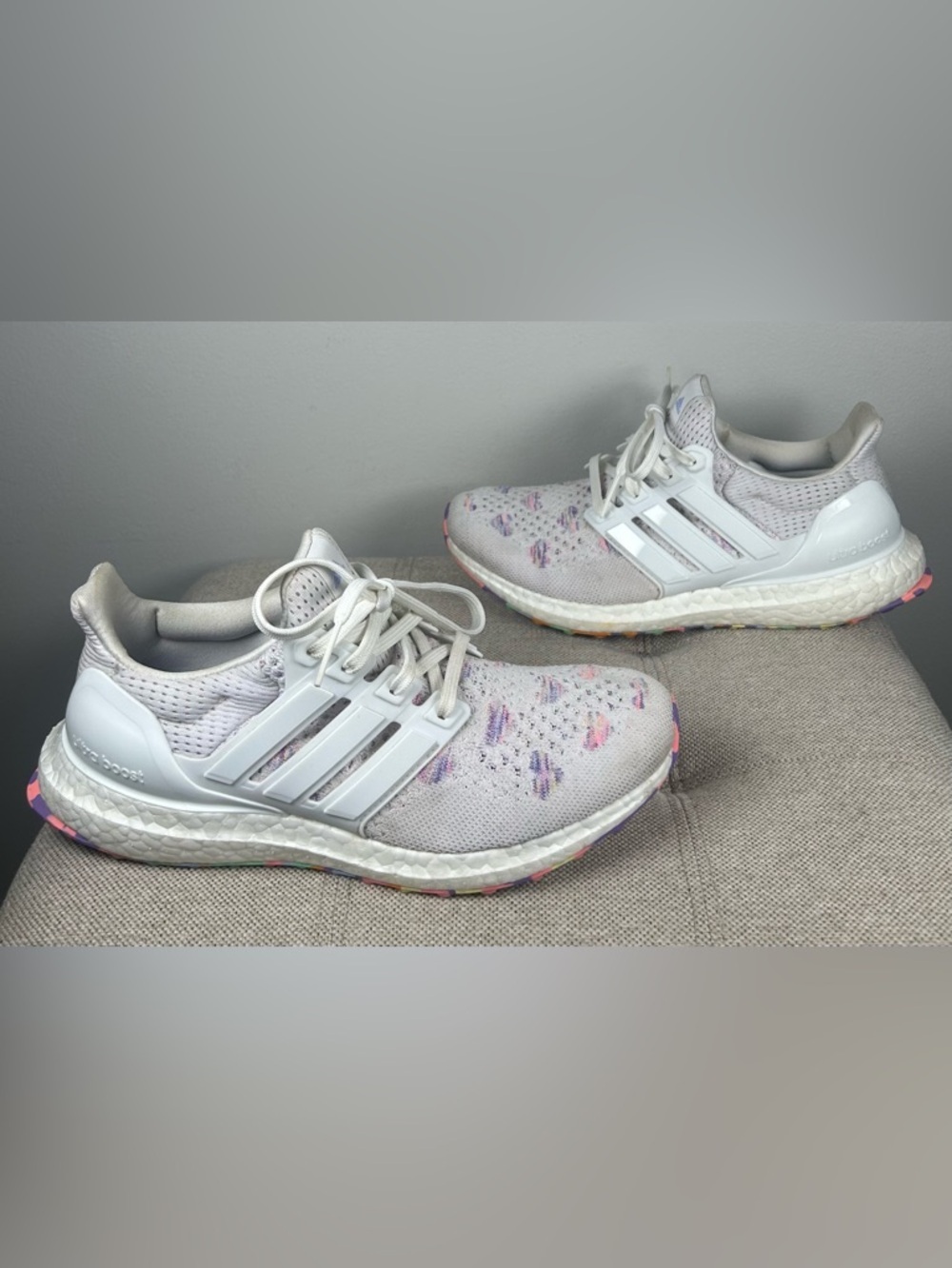 Adidas Ultra Boost 1.0 DNA Valentine's Day Hearts Womens Sneakers Shoes Size 6.5